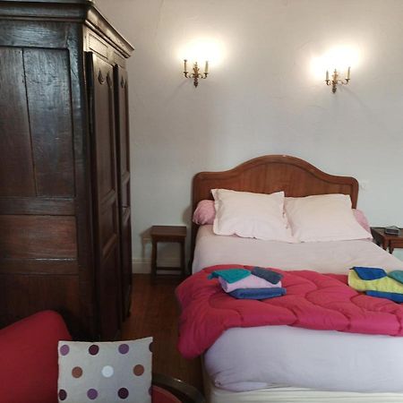 Hotel Au Coeur De La Cite Des Bourbons à Moulins  Extérieur photo
